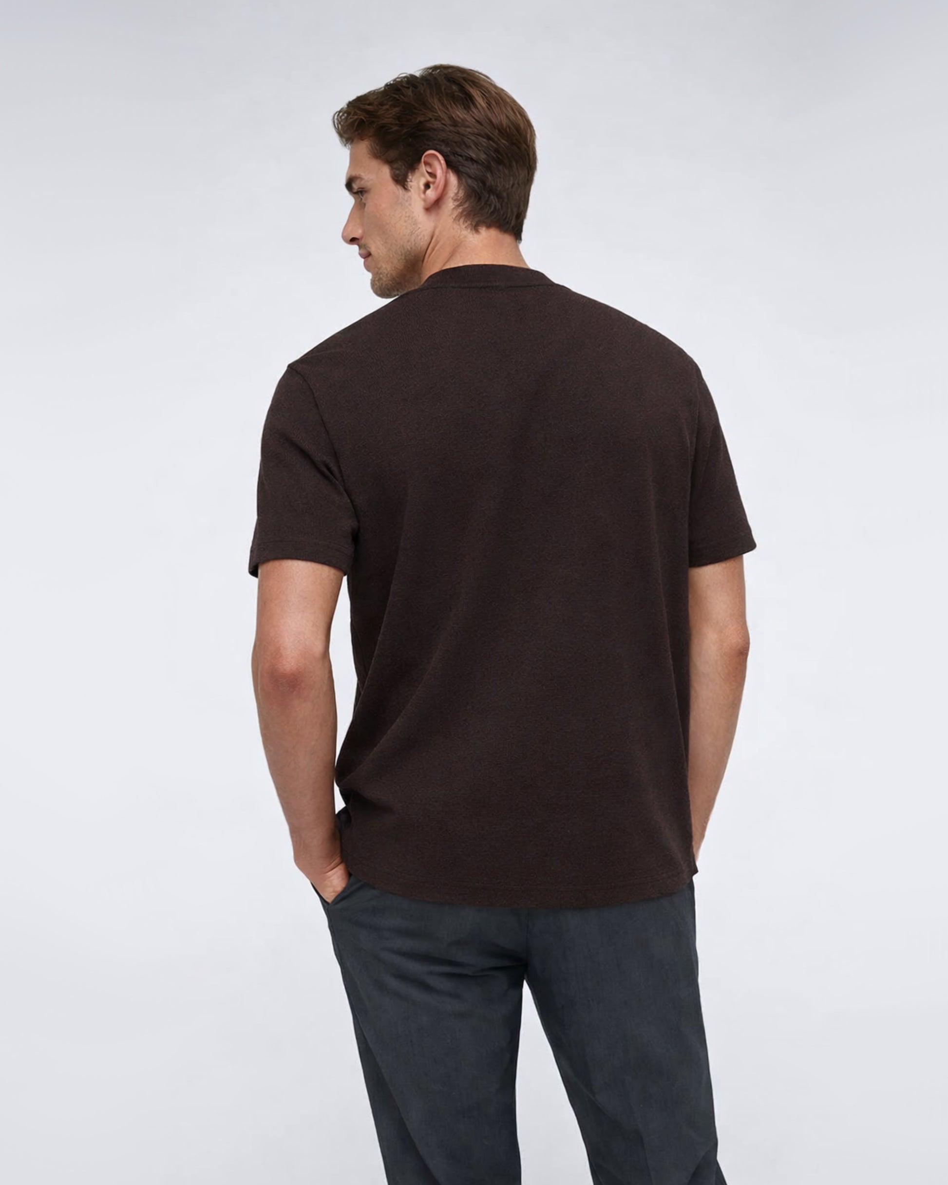 Performance Band-Collar Henley 2 (Dark Brown)