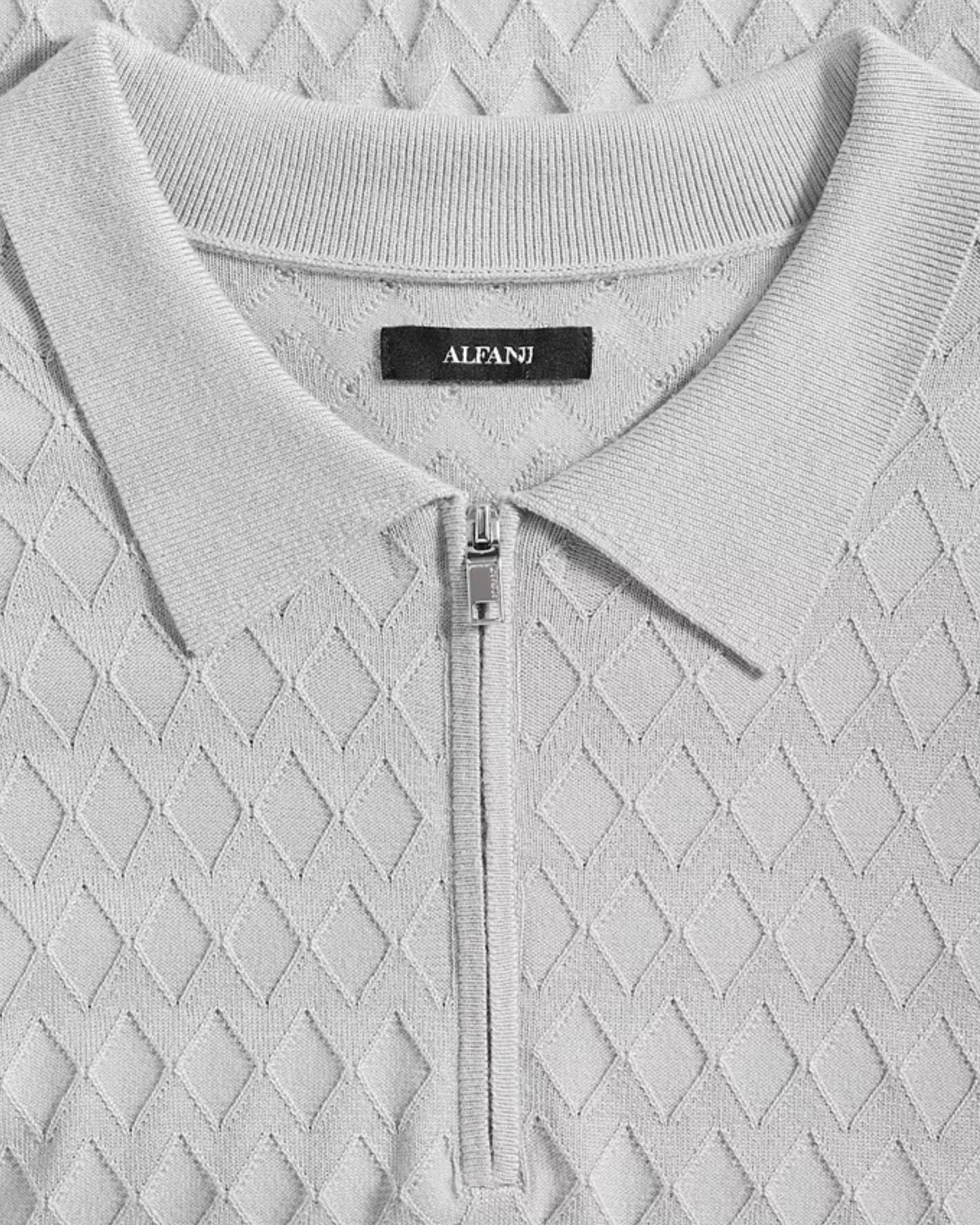 Short Sleeve 5 (Gray Whisper)